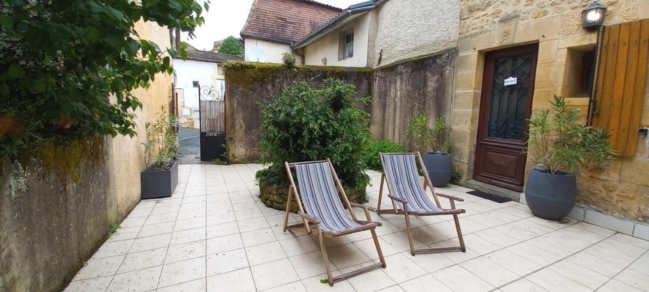 Villa Marguerite Terrasse & Garage Belvès Εξωτερικό φωτογραφία